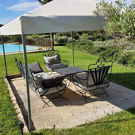 Holiday home Nidu, Un Coin De Paradis Provencal Le Barroux