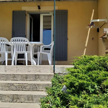 Holiday home Nidu, Un Coin De Paradis Provencal