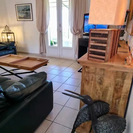 Holiday home Nidu, Un Coin De Paradis Provencal Le Barroux